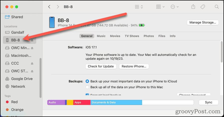 iPhone Settings in Finder